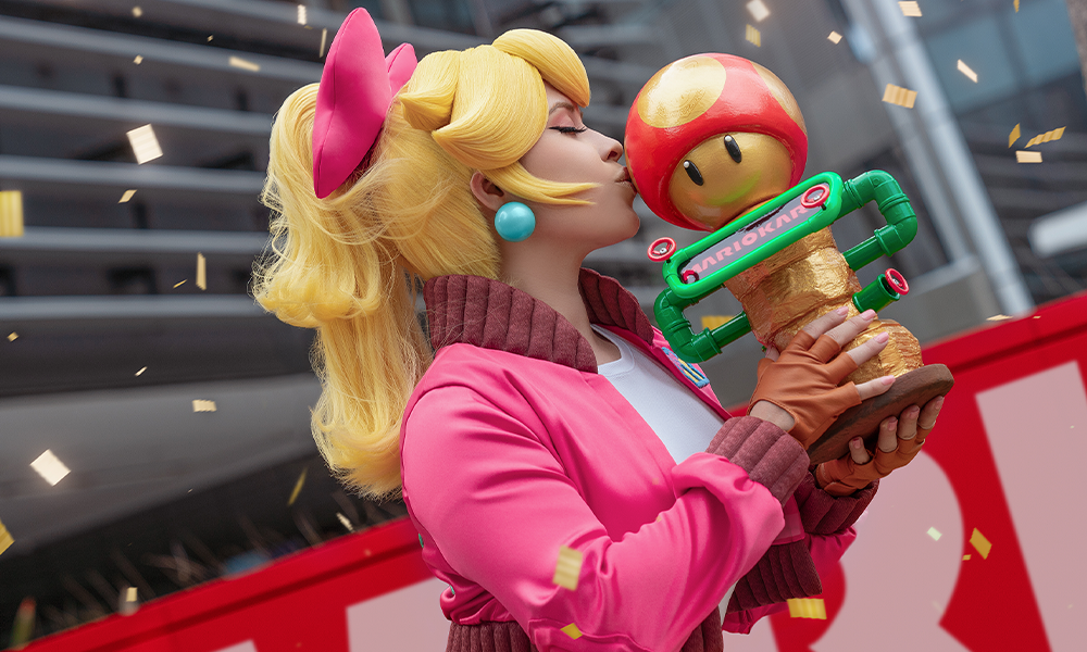Cosplay Princess Peach Touring | Mario Kart World